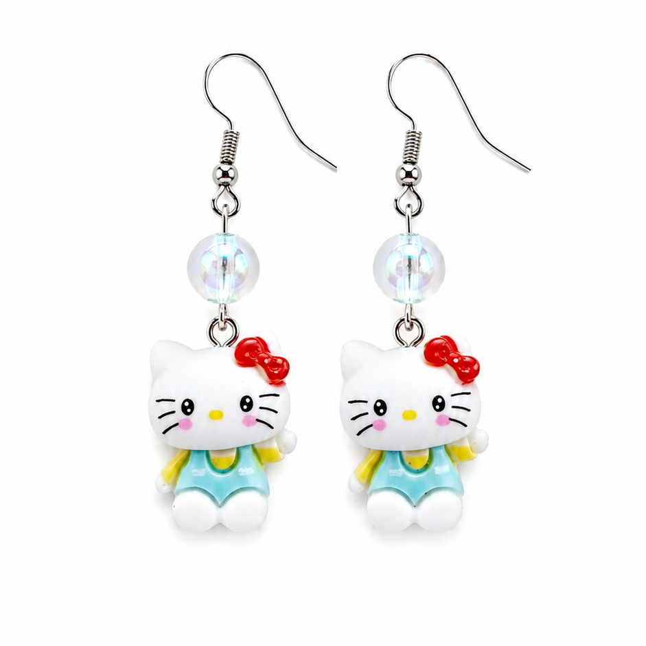 Brinco Hello Kitty (Jardineira)