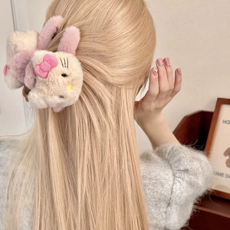 Prendedor Pelúcia Hello Kitty (rosa)